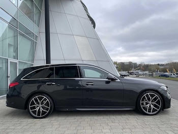 Used Mercedes-Benz C Class 2025 for sale - 78034466: Photo