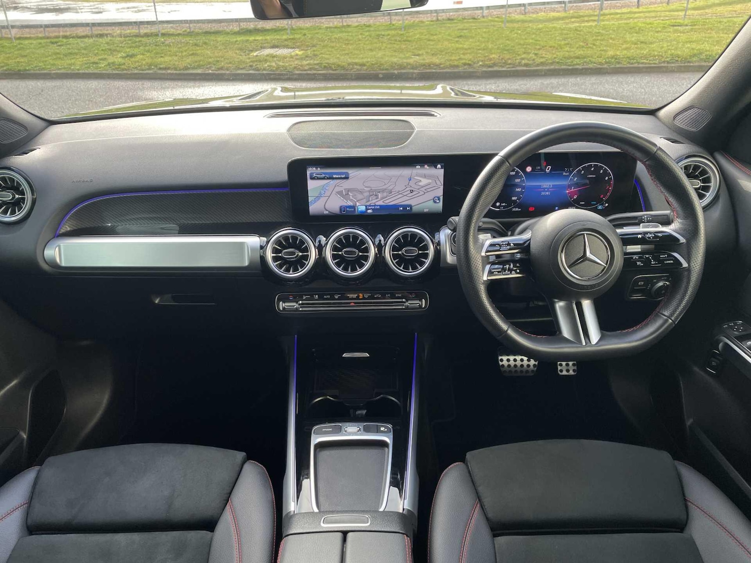 Used Mercedes-Benz GLB 2025 for sale - 77599903: Photo 15