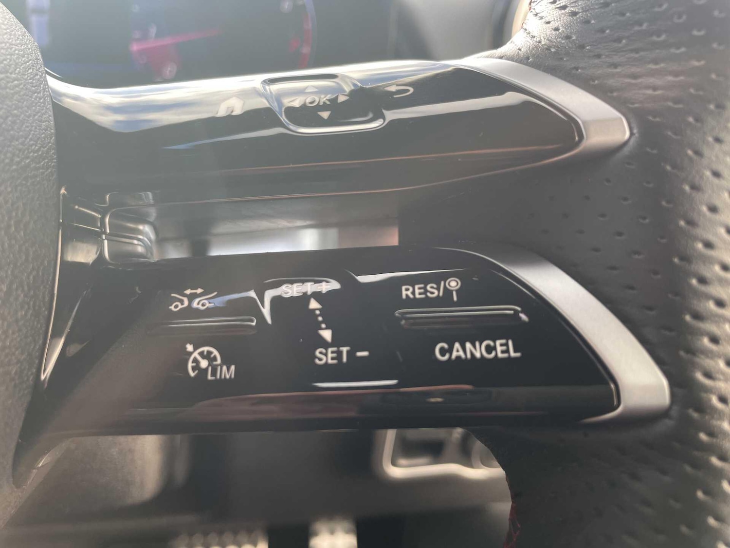 Used Mercedes-Benz GLB 2025 for sale - 77599903: Photo 18