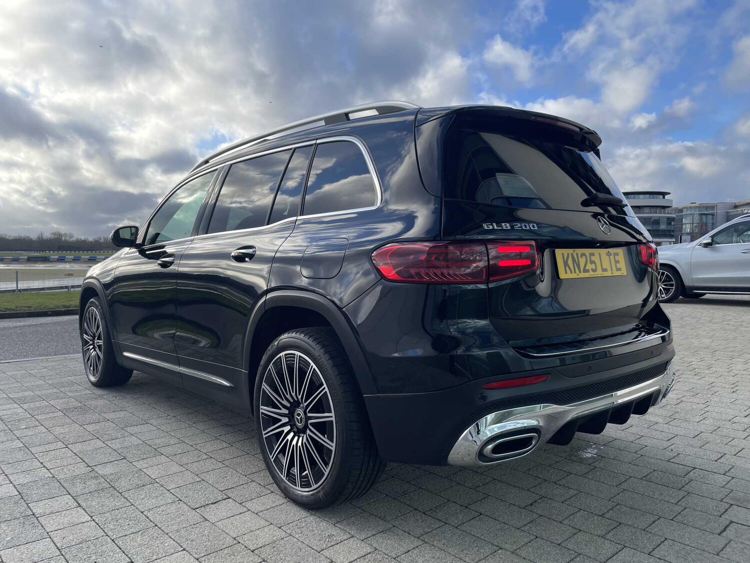 Used Mercedes-Benz GLB 2025 for sale - 77599903: Photo 46