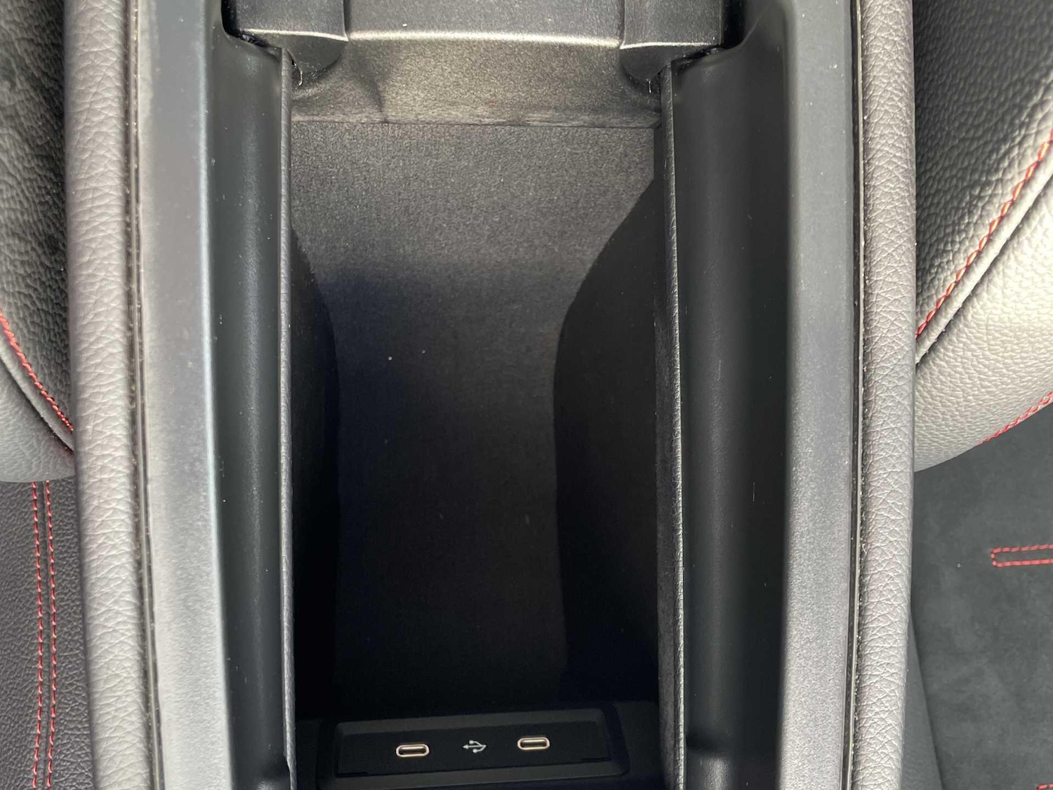 Used Mercedes-Benz GLB 2025 for sale - 77599903: Photo 49