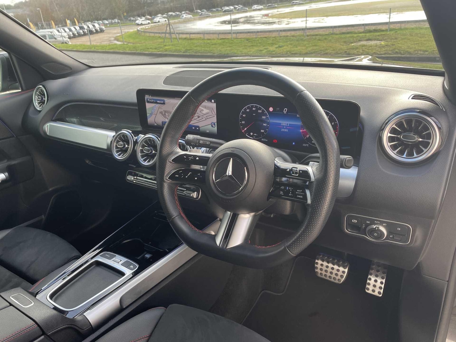 Used Mercedes-Benz GLB 2025 for sale - 77599903: Photo 6