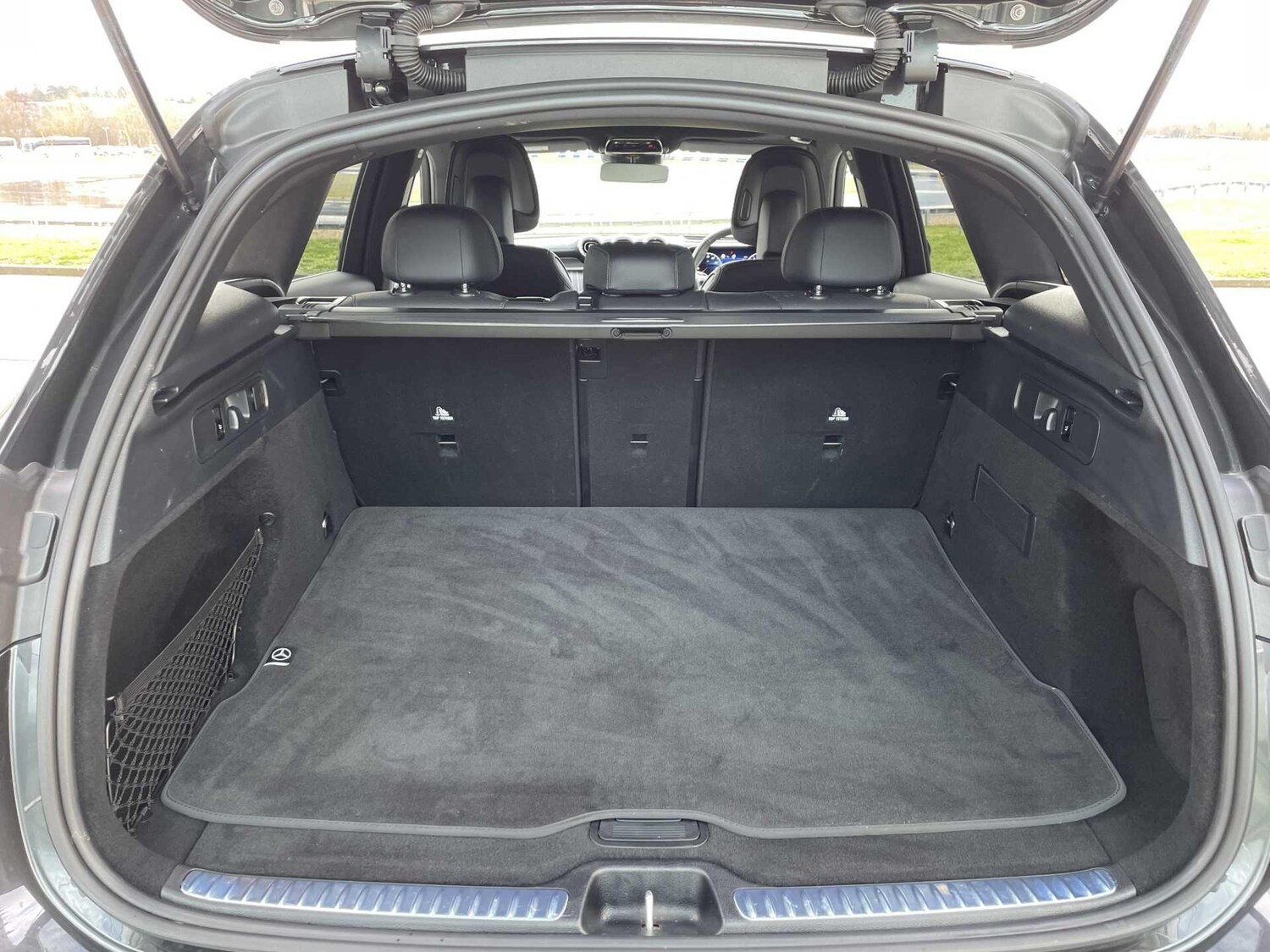 Used Mercedes-Benz GLC 2025 for sale - 77599874: Photo 10