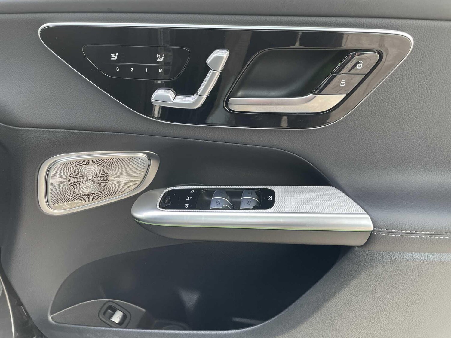 Used Mercedes-Benz GLC 2025 for sale - 77599874: Photo 15