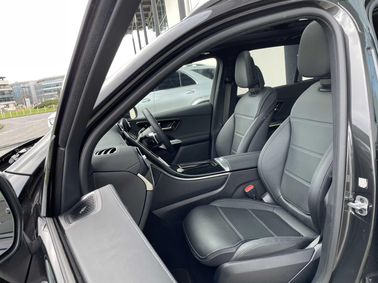 Used Mercedes-Benz GLC 2025 for sale - 77599874: Photo 33