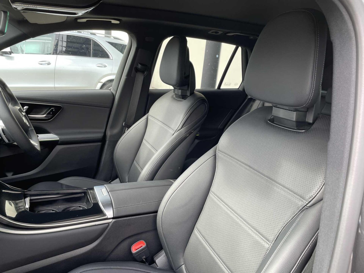 Used Mercedes-Benz GLC 2025 for sale - 77599874: Photo 7