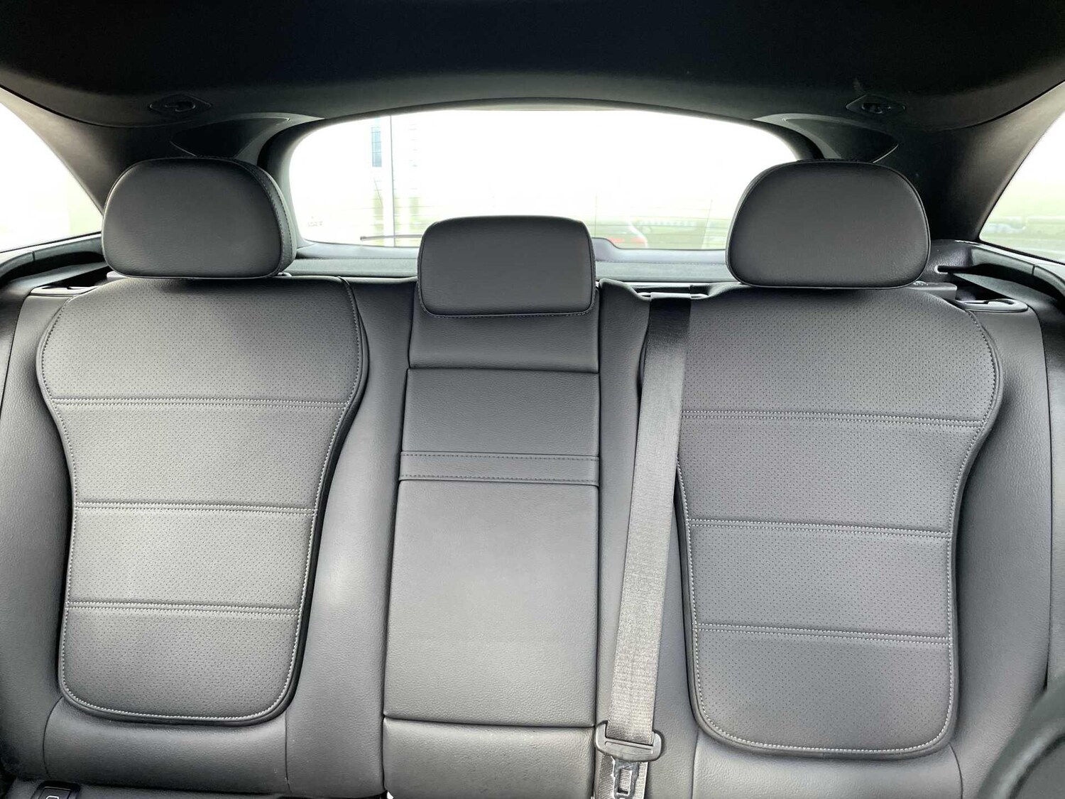 Used Mercedes-Benz GLC 2025 for sale - 77599874: Photo 9