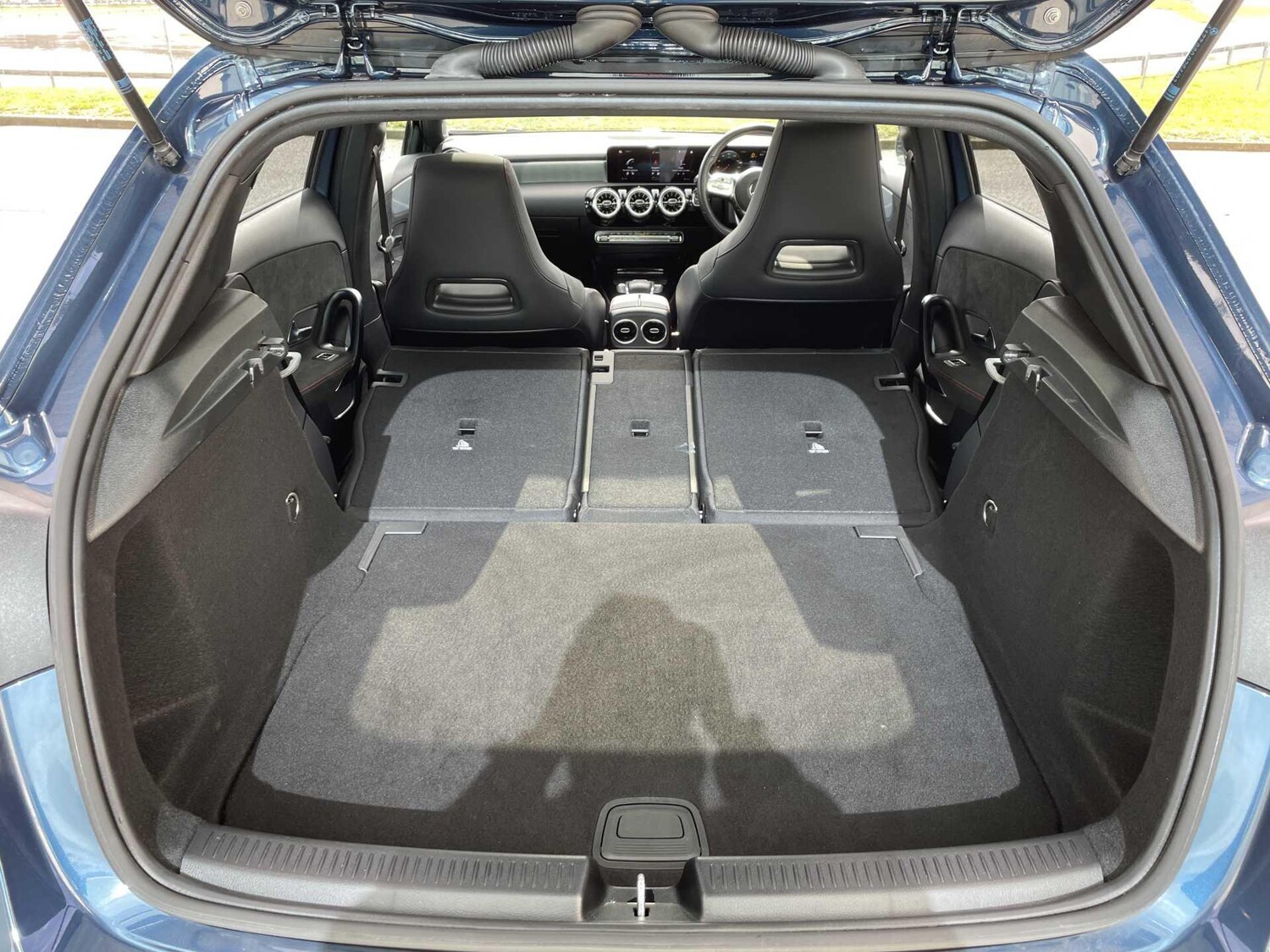 Used Mercedes-Benz A-Class 2022 for sale - 77940442: Photo 37