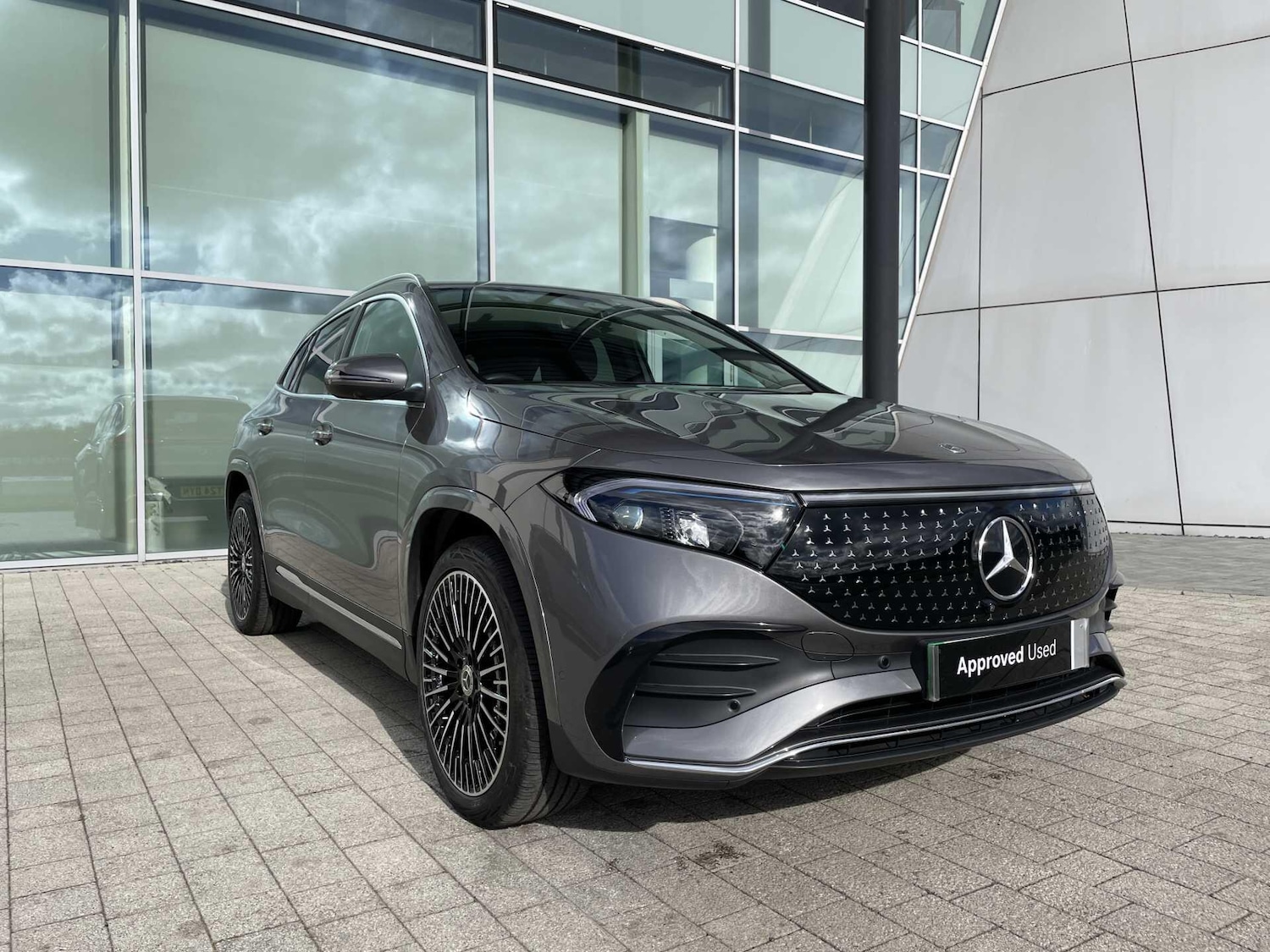 Used Mercedes-Benz EQA for sale - 77657944: Photo 1