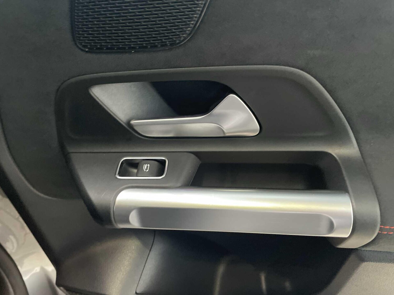 Used Mercedes-Benz EQB 2024 for sale - 77599869: Photo 14