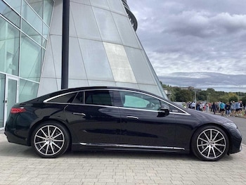 Used Mercedes-Benz EQS 2022 for sale - 77599879: Photo