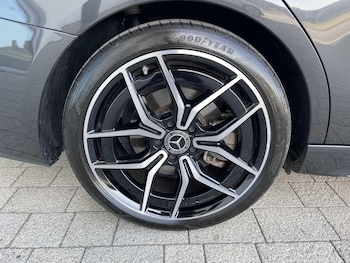 Used Mercedes-Benz C Class 2025 for sale - 78600704: Photo