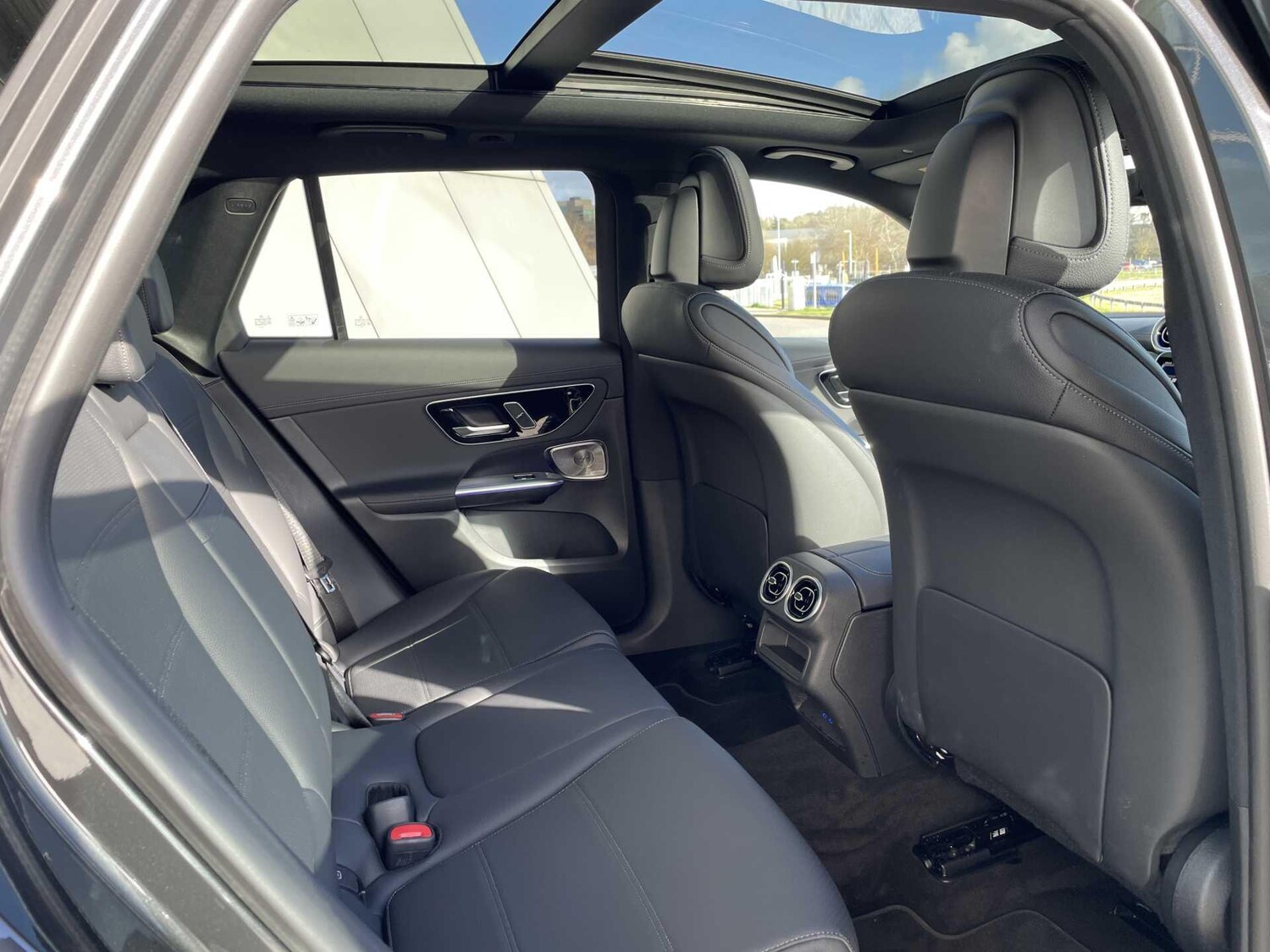 Used Mercedes-Benz GLC 2025 for sale - 77839632: Photo 26