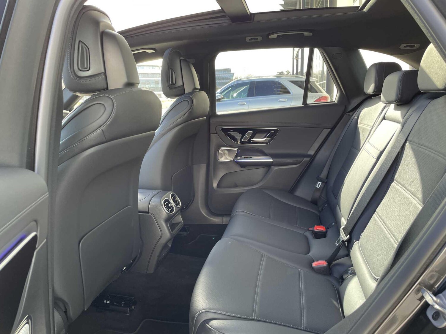 Used Mercedes-Benz GLC 2025 for sale - 77839632: Photo 28