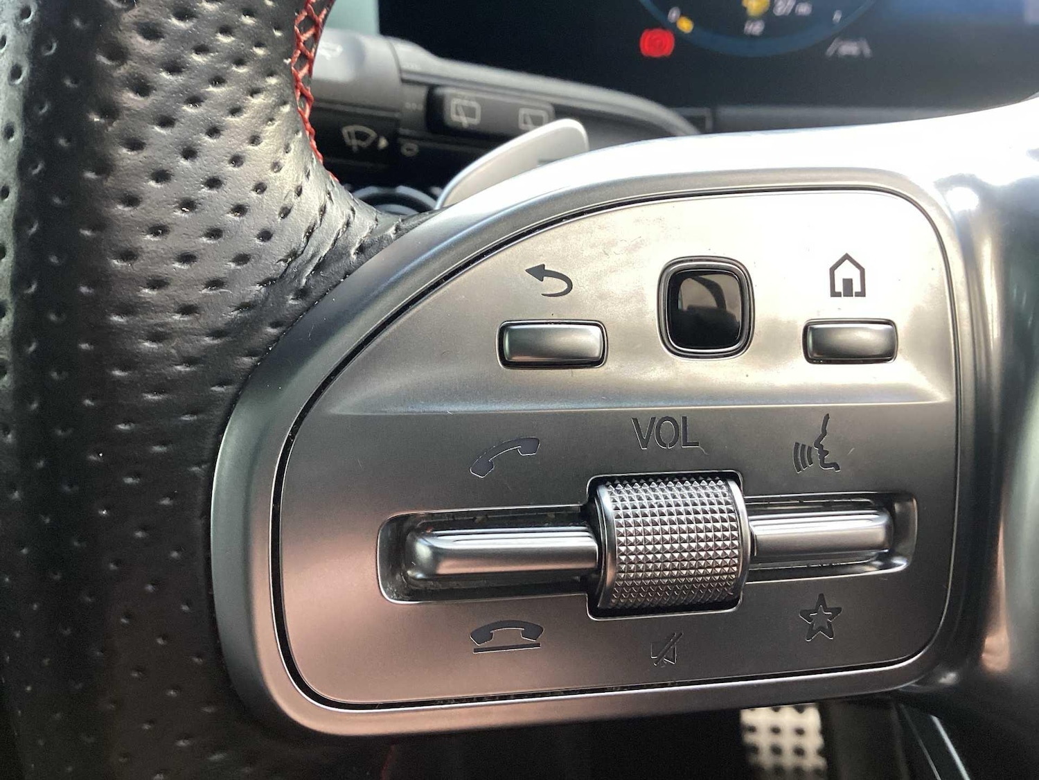 Used Mercedes-Benz GLA 2022 for sale - 77599883: Photo 18