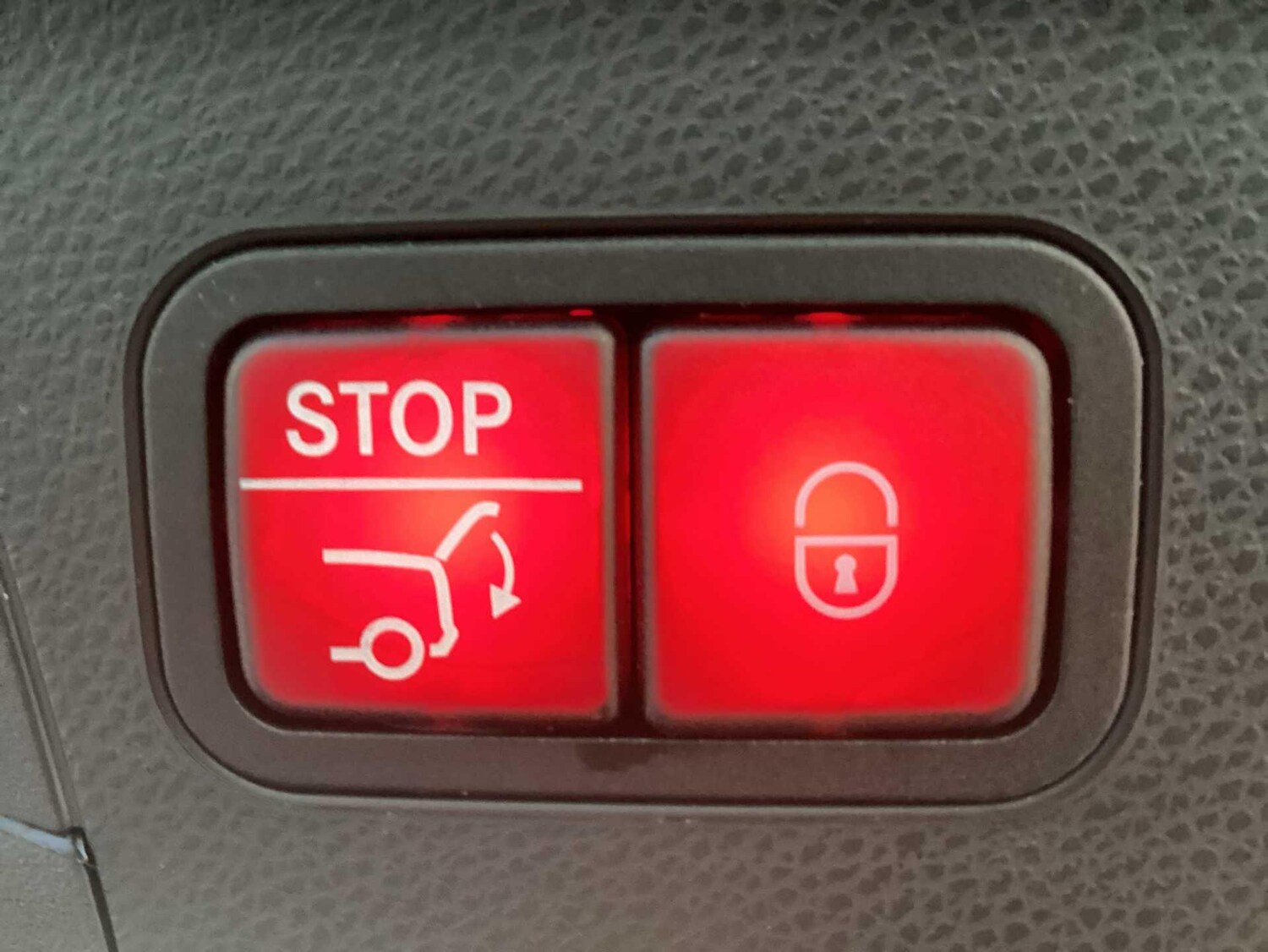 Used Mercedes-Benz GLC 2023 for sale - 77599893: Photo 11