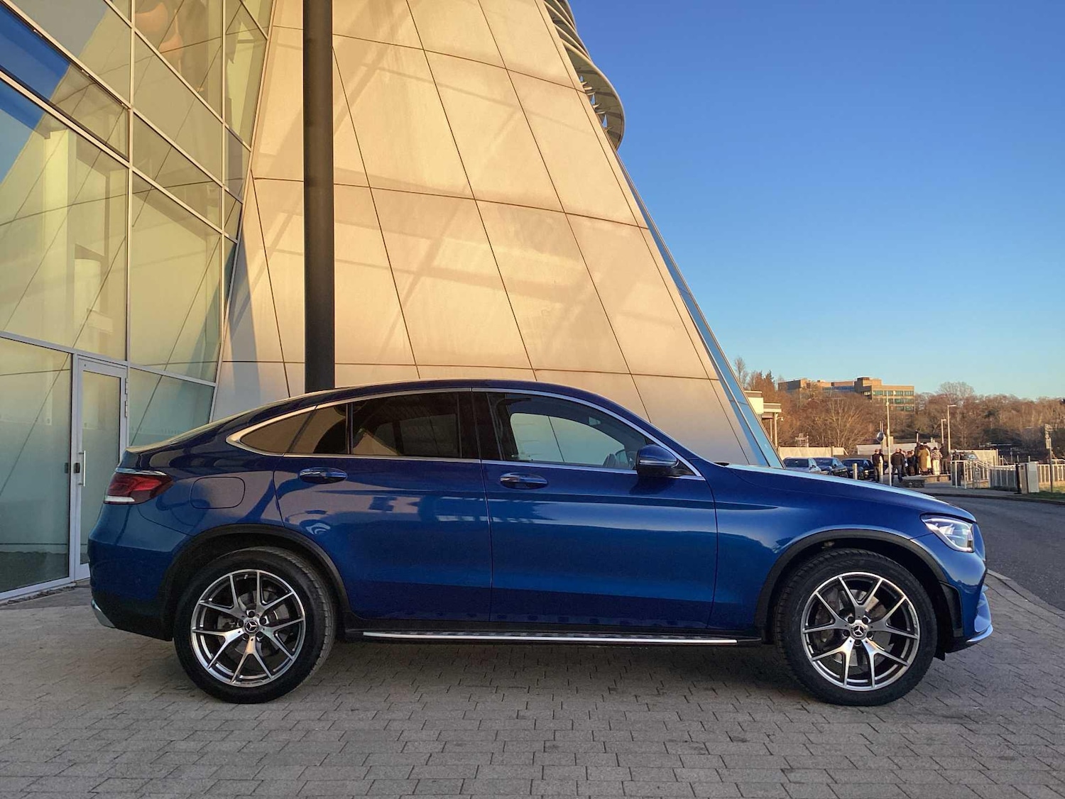 Used Mercedes-Benz GLC 2023 for sale - 77599893: Photo 2