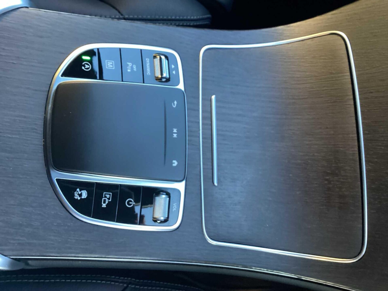 Used Mercedes-Benz GLC 2023 for sale - 77599893: Photo 21