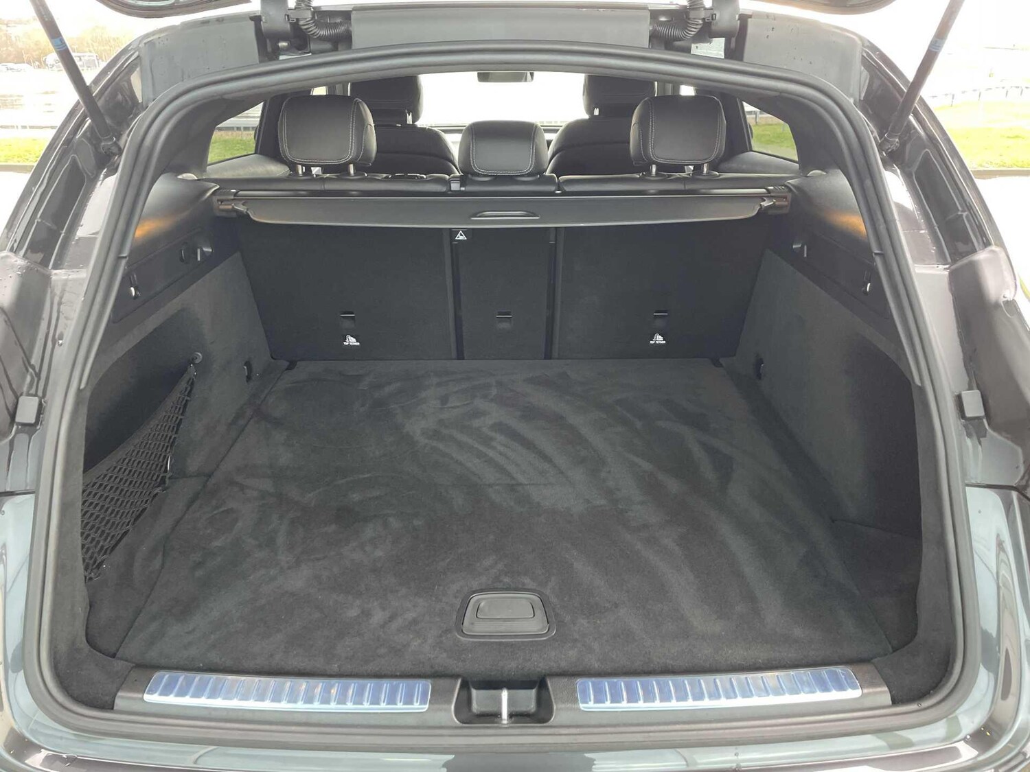 Used Mercedes-Benz EQC 2023 for sale - 77599888: Photo 10