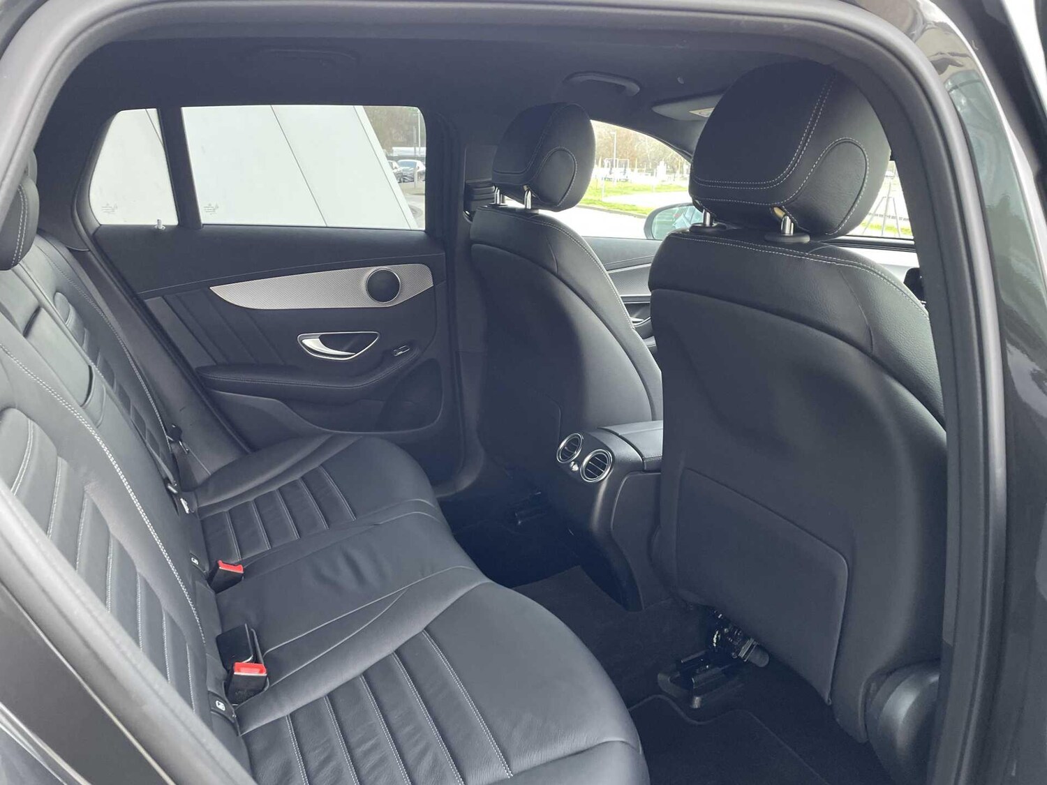 Used Mercedes-Benz EQC 2023 for sale - 77599888: Photo 32