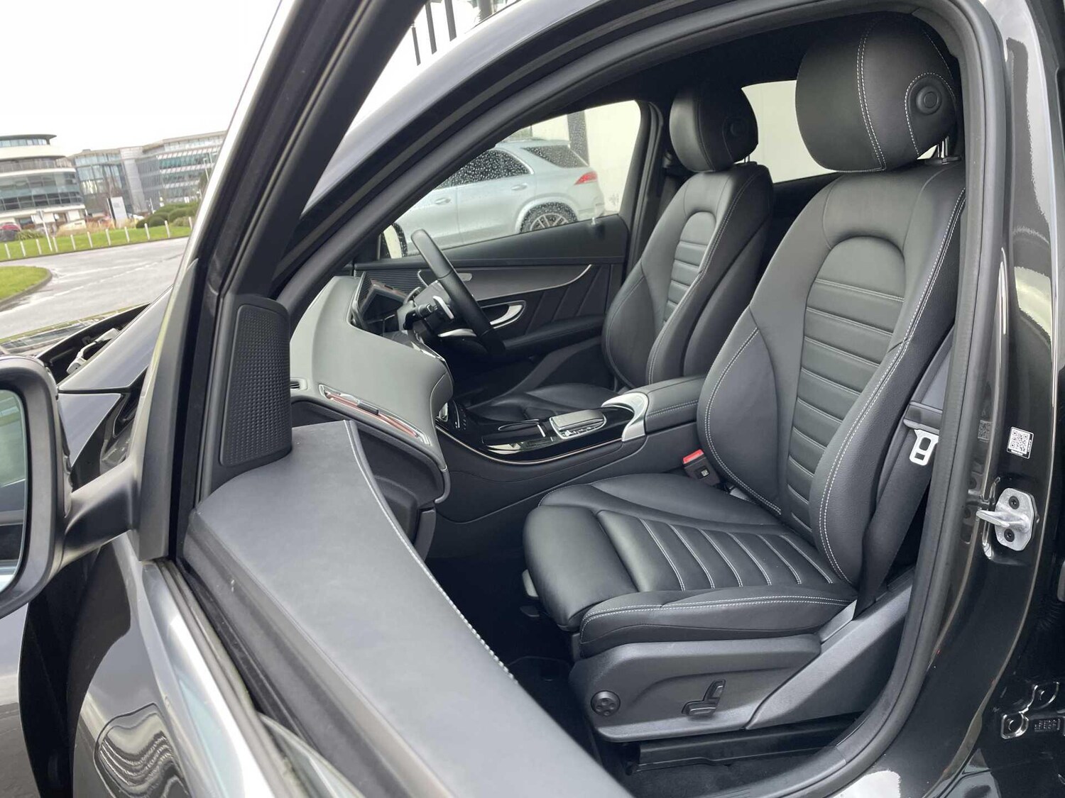 Used Mercedes-Benz EQC 2023 for sale - 77599888: Photo 33