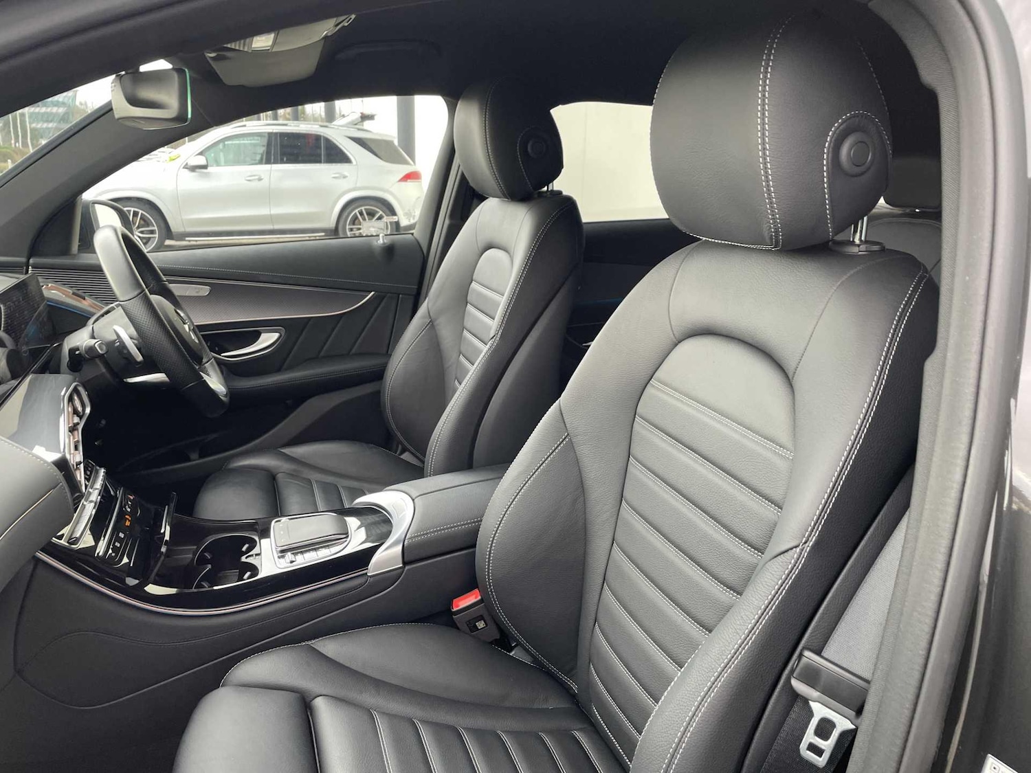 Used Mercedes-Benz EQC 2023 for sale - 77599888: Photo 7