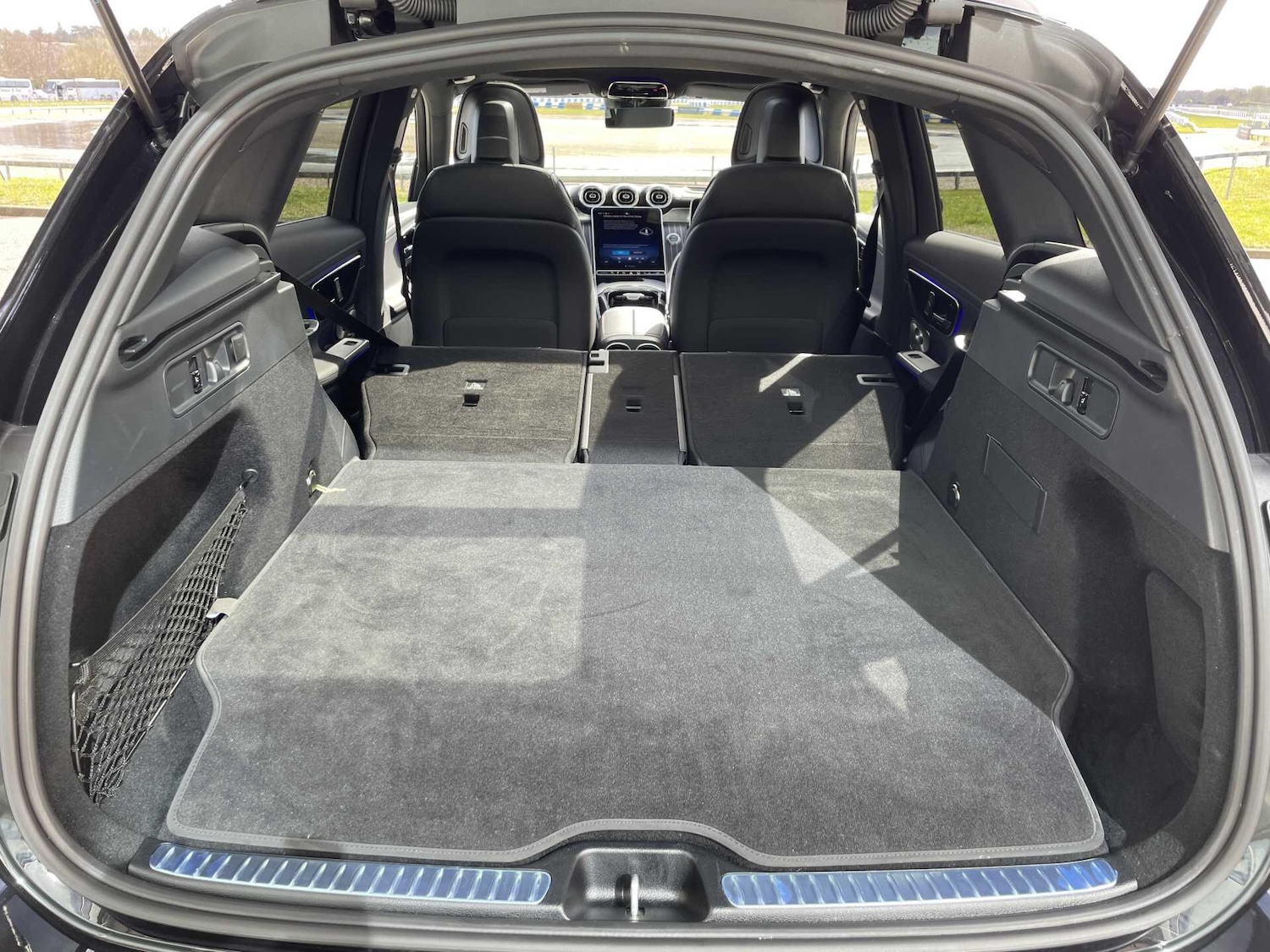 Used Mercedes-Benz GLC 2025 for sale - 78033652: Photo 38