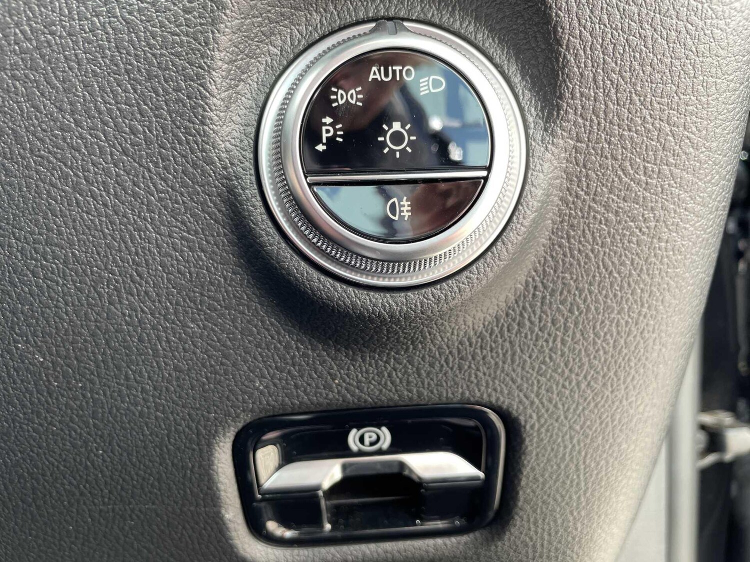 Used Mercedes-Benz C Class 2023 for sale - 77940081: Photo 15