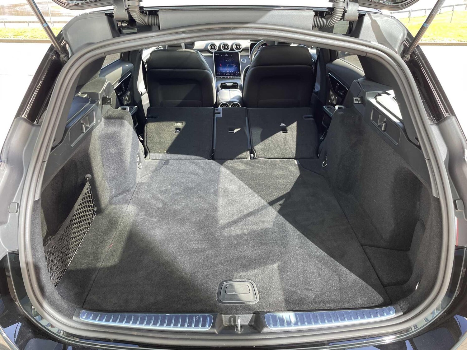 Used Mercedes-Benz C Class 2023 for sale - 77940081: Photo 36