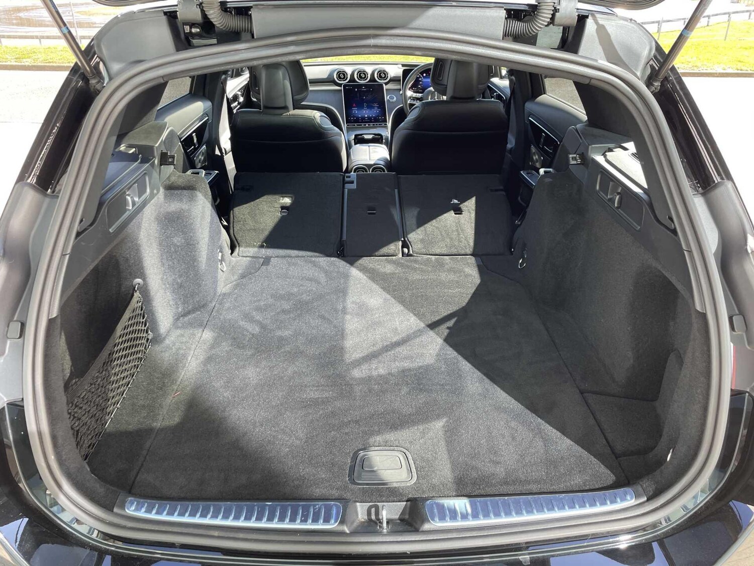 Used Mercedes-Benz C Class 2023 for sale - 77940081: Photo 40