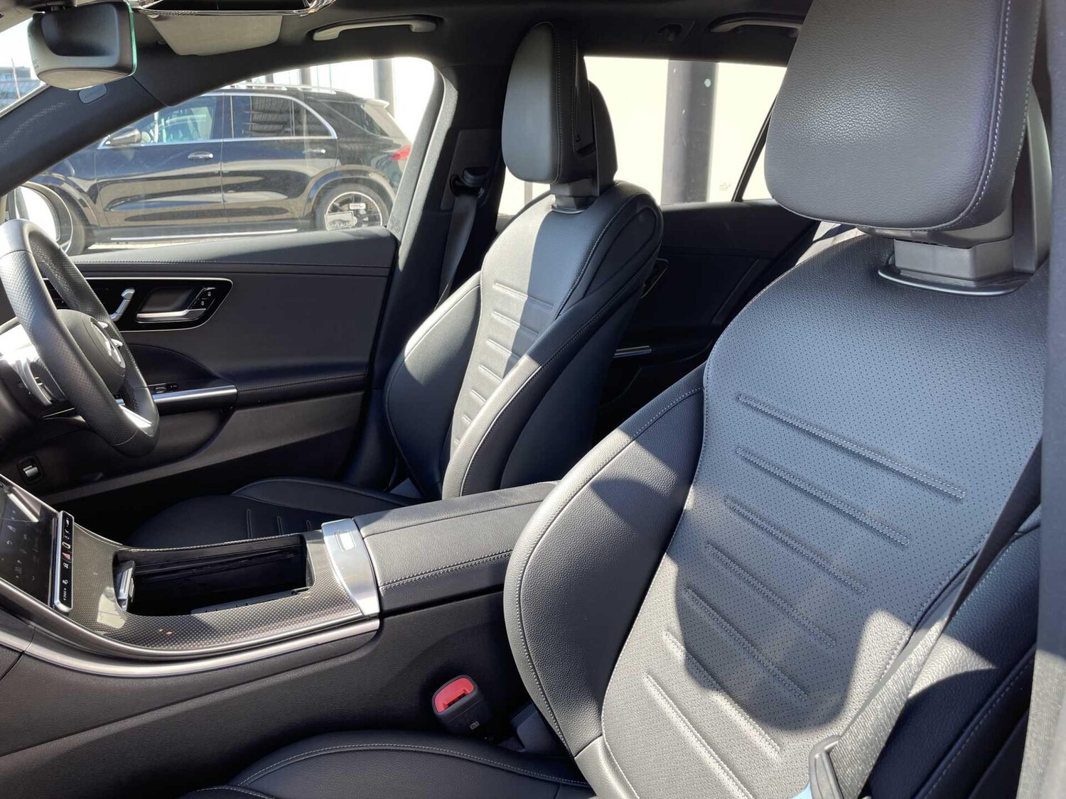 Used Mercedes-Benz C Class 2023 for sale - 77940081: Photo 7