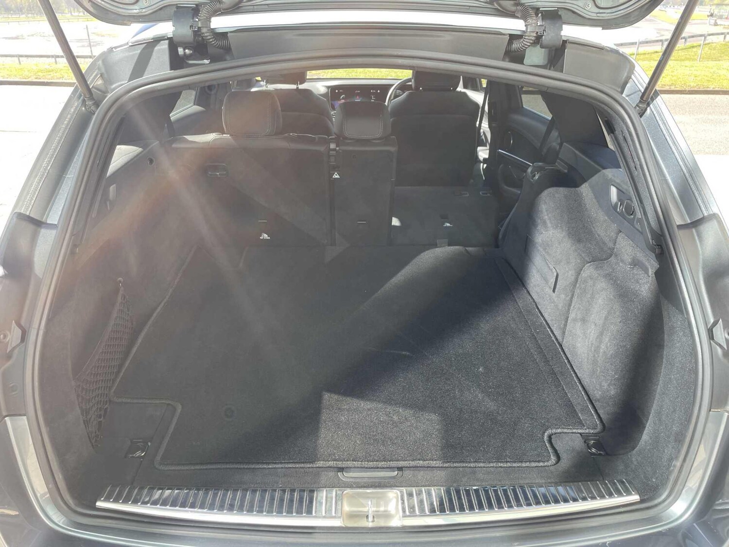 Used Mercedes-Benz E Class 2021 for sale - 78170438: Photo 37