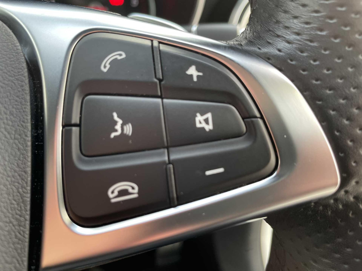 Used Mercedes-Benz GLC for sale - 77823968: Photo 17