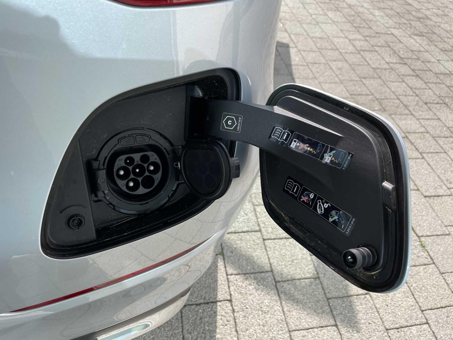 Used Mercedes-Benz GLC for sale - 77769165: Photo 28