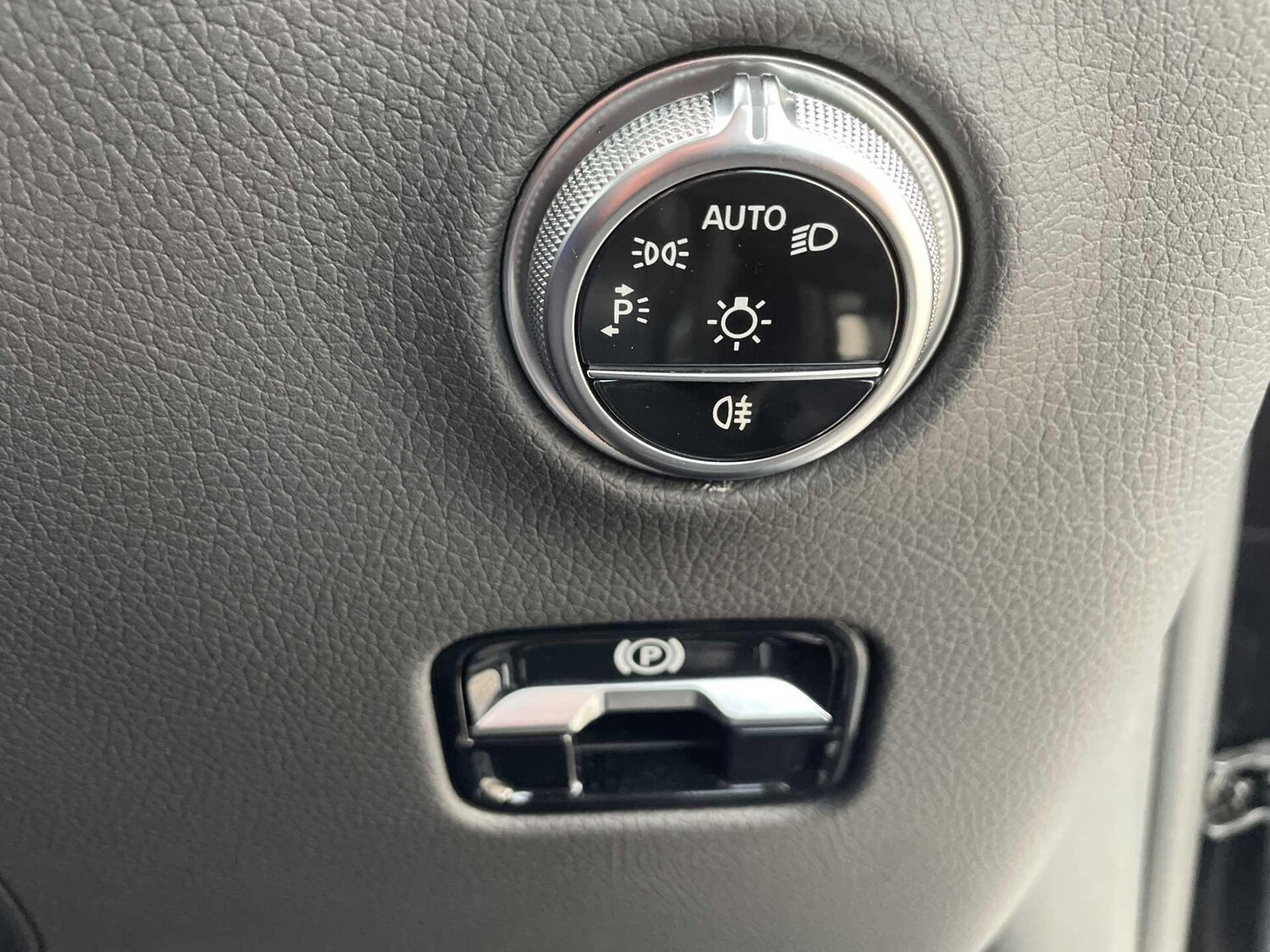 Used Mercedes-Benz GLC for sale - 77658324: Photo 15