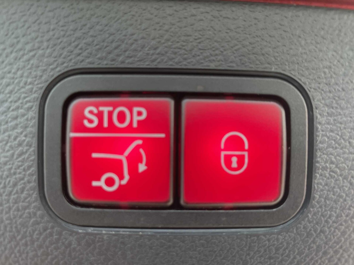 Used Mercedes-Benz GLC 2022 for sale - 77599917: Photo 11