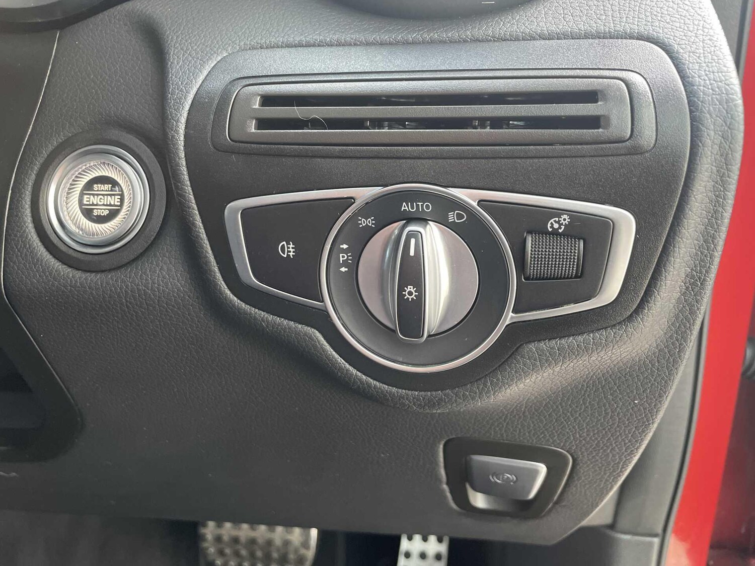 Used Mercedes-Benz GLC 2022 for sale - 77599917: Photo 16