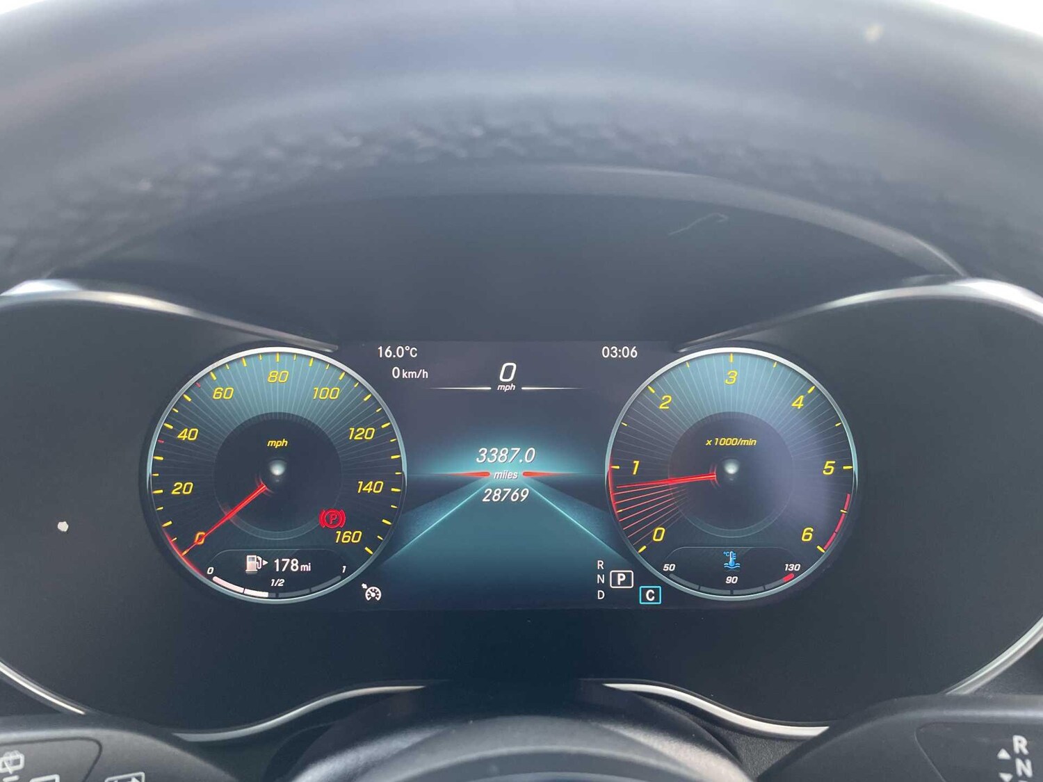 Used Mercedes-Benz GLC 2022 for sale - 77599917: Photo 18