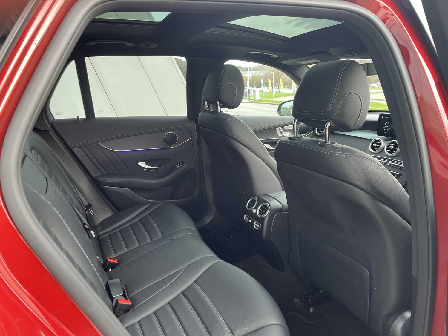 Used Mercedes-Benz GLC 2022 for sale - 77599917: Photo 32