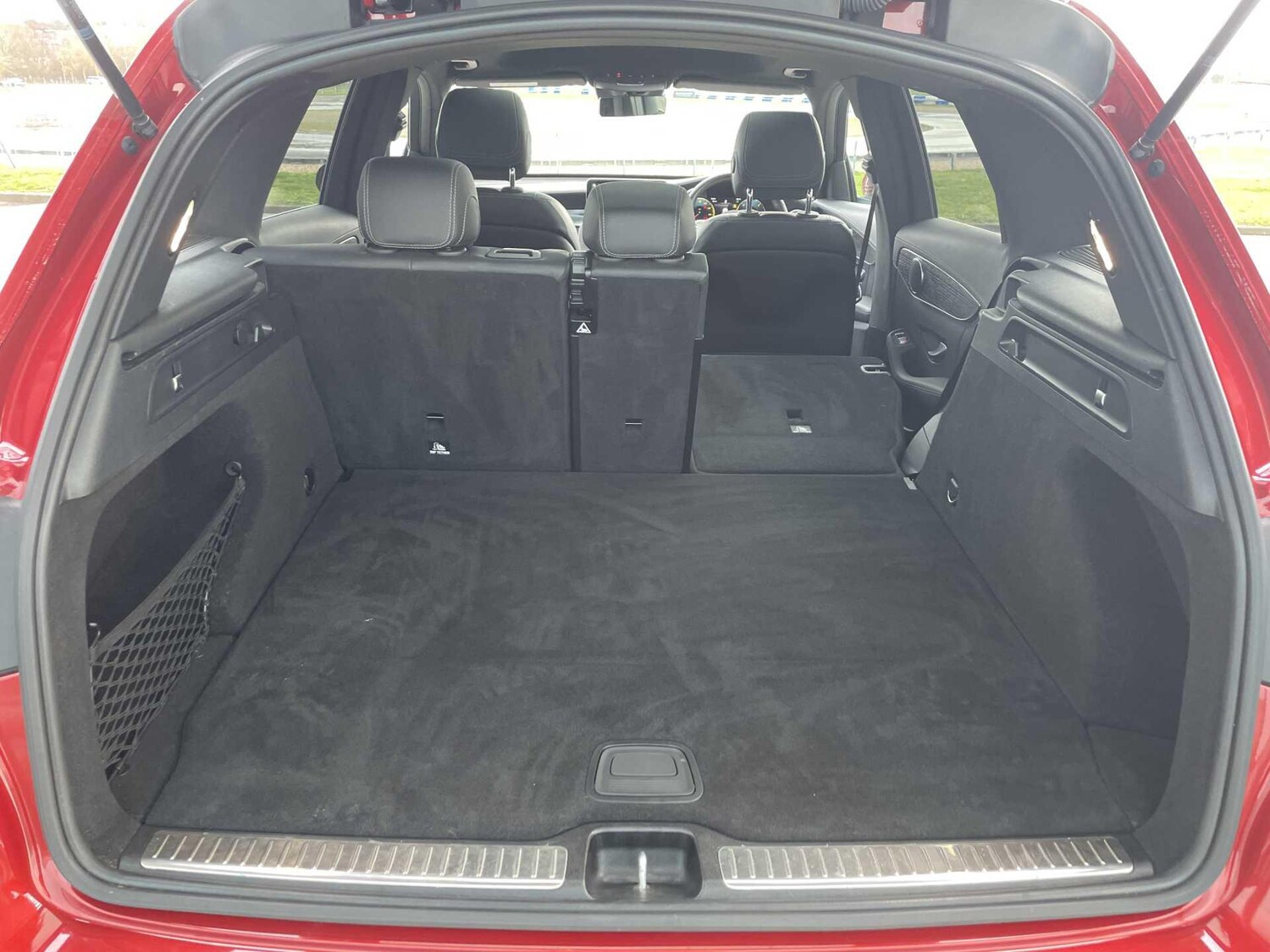 Used Mercedes-Benz GLC 2022 for sale - 77599917: Photo 35