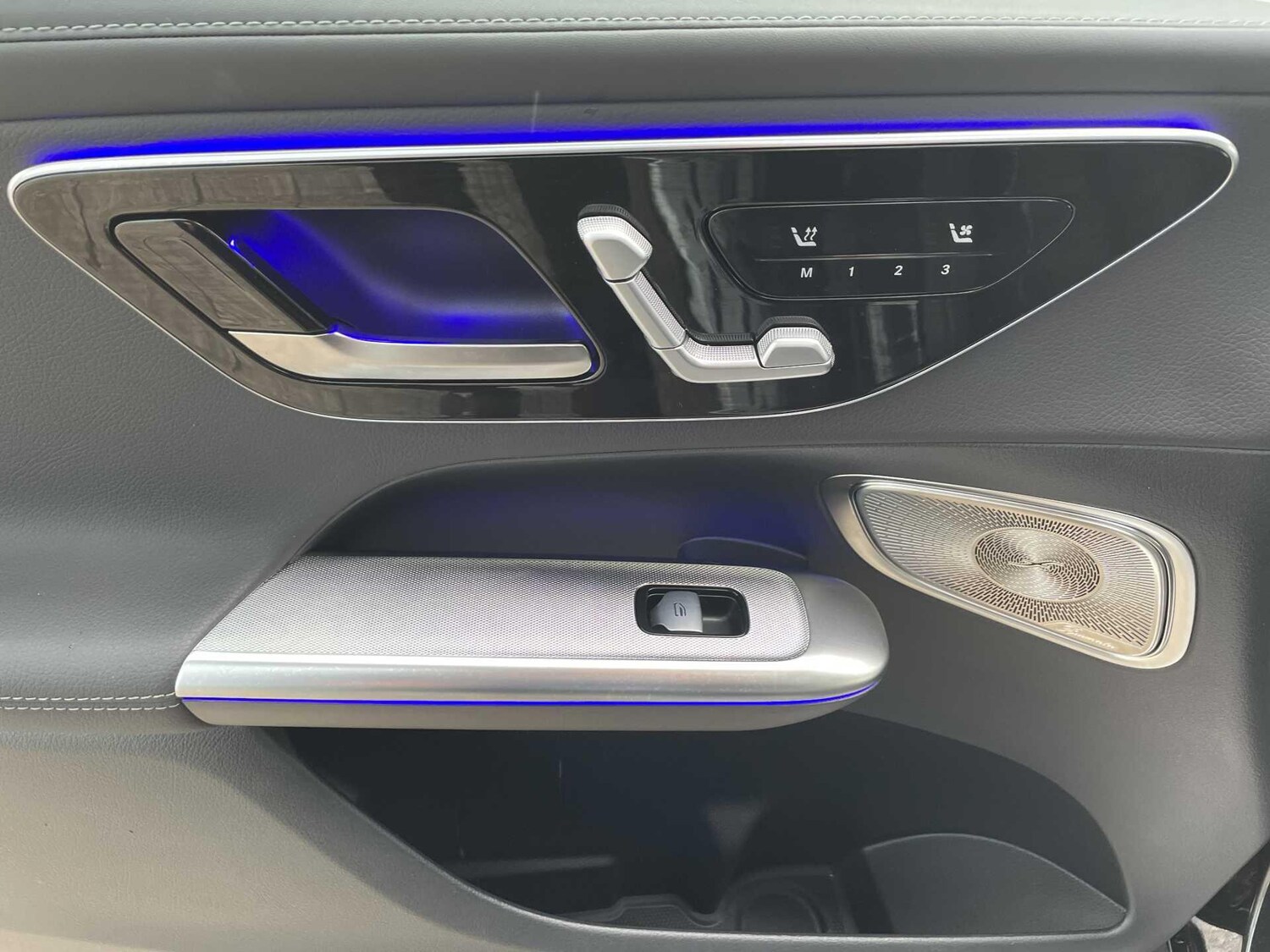 Used Mercedes-Benz GLC 2025 for sale - 77599904: Photo 12