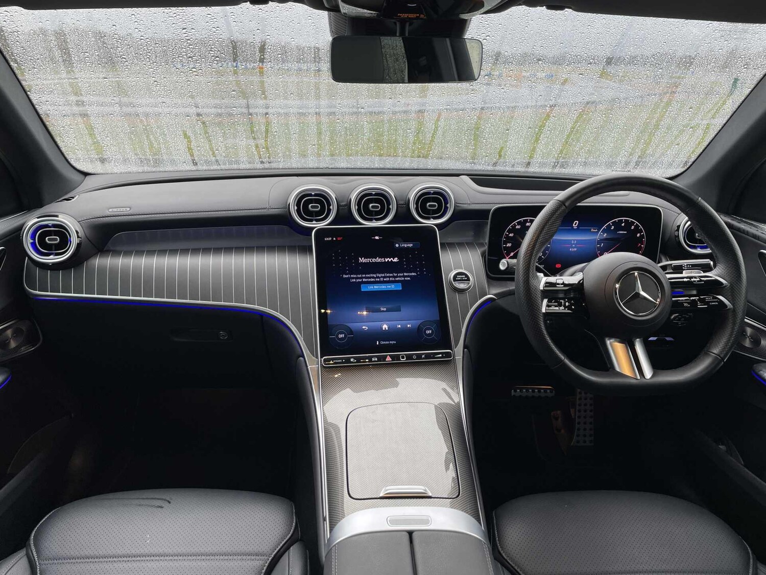 Used Mercedes-Benz GLC 2025 for sale - 77599904: Photo 14