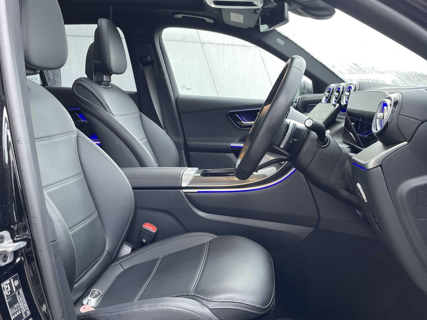 Used Mercedes-Benz GLC 2025 for sale - 77599904: Photo 31