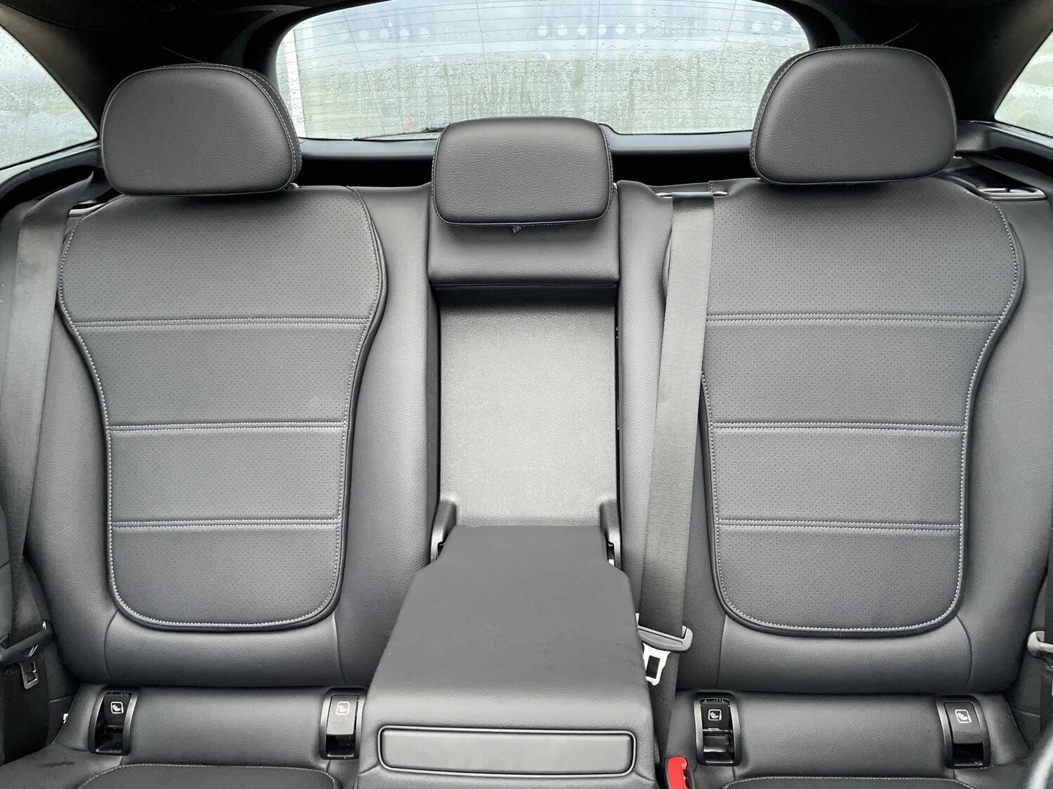 Used Mercedes-Benz GLC 2025 for sale - 77599904: Photo 9