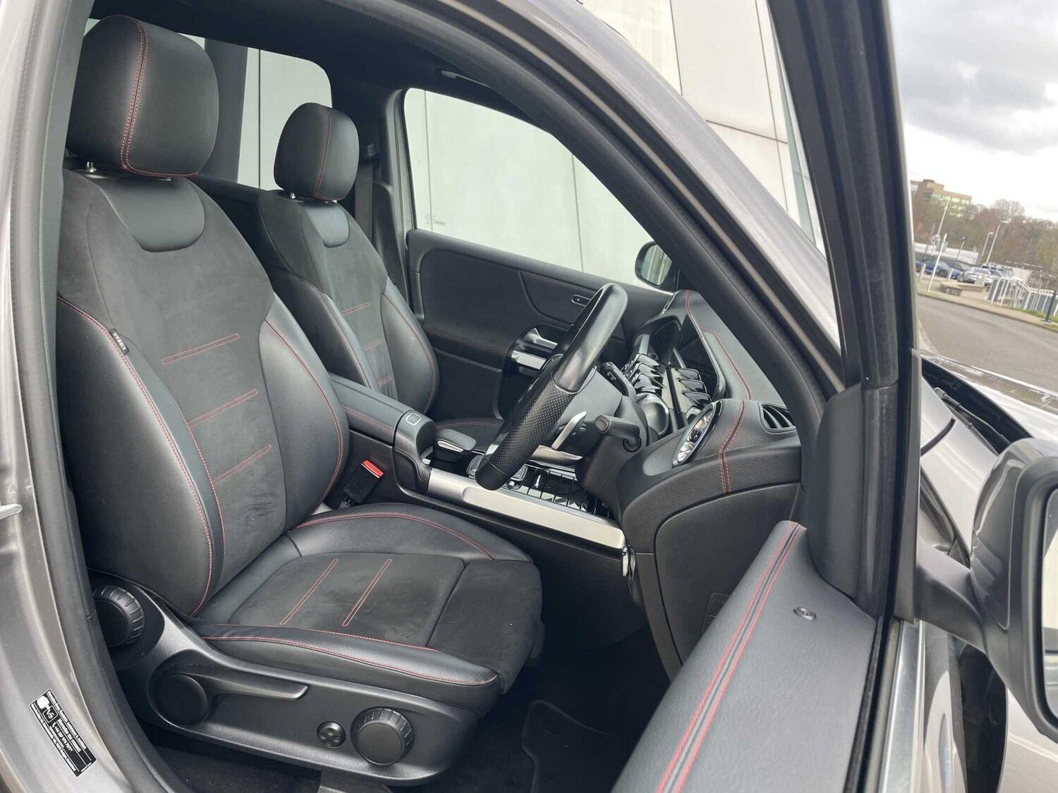 Used Mercedes-Benz EQB 2022 for sale - 77599871: Photo 31