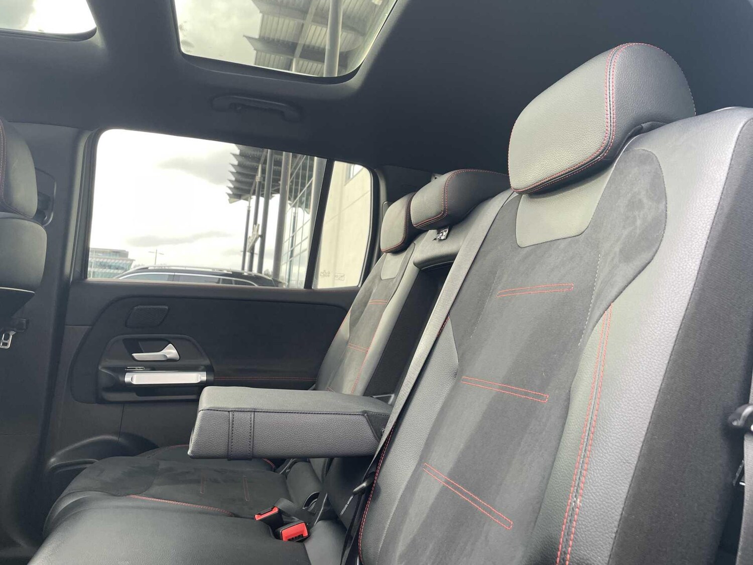 Used Mercedes-Benz EQB 2022 for sale - 77599871: Photo 8