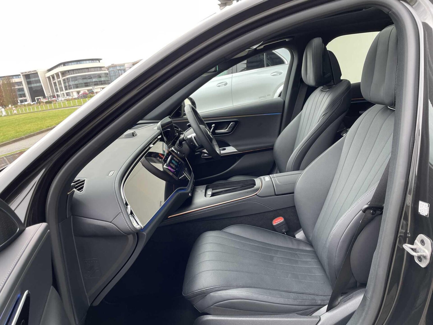 Used Mercedes-Benz E Class 2025 for sale - 77657968: Photo 35