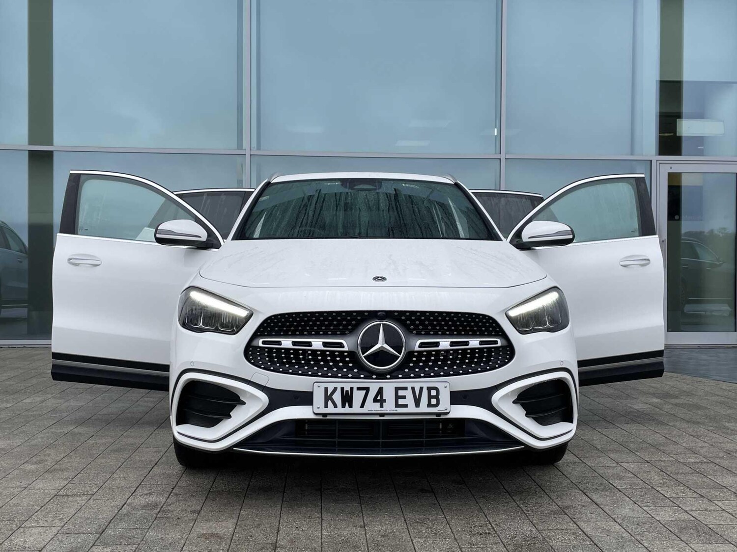 Used Mercedes-Benz GLA 2024 for sale - 77599866: Photo 26