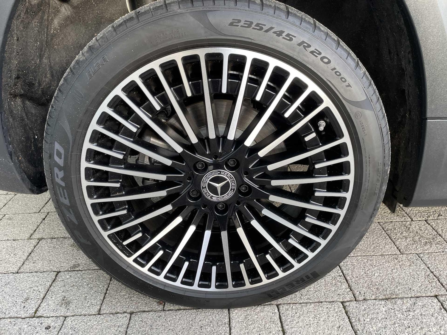 Used Mercedes-Benz EQB 2025 for sale - 77599878: Photo 3