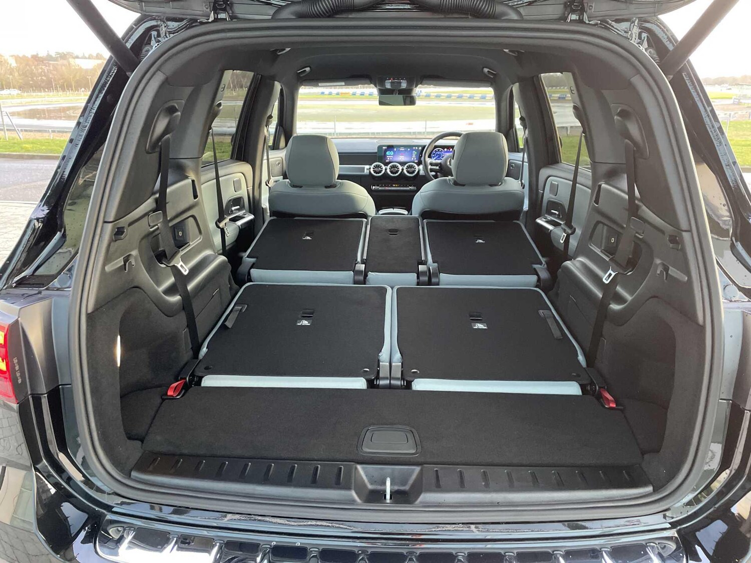 Used Mercedes-Benz EQB 2025 for sale - 77599878: Photo 37